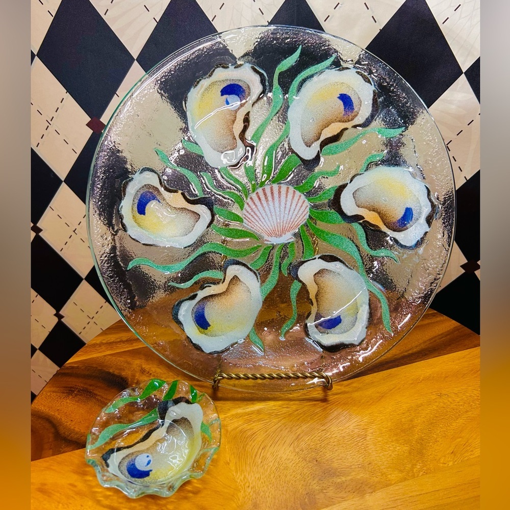 Oyster Shell Motif Fused Glass Platter & Bowl Set — Iridescent Coastal Art Glass - Picture 9 of 16